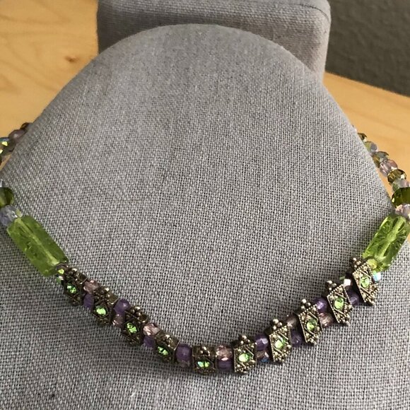 Regency Core Crystal & Glass Beaded Choker Necklace - Picture 3 of 5